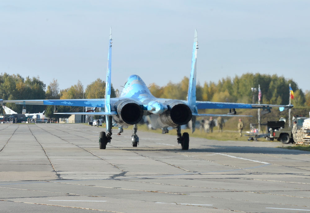 Image of the Sukhoi Su-27 (Flanker)