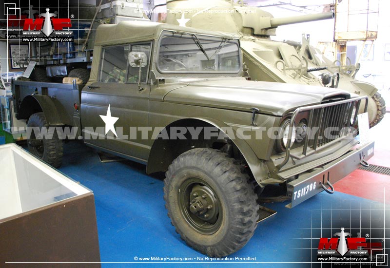Image of the Kaiser-Jeep M715 (Five Quarter)