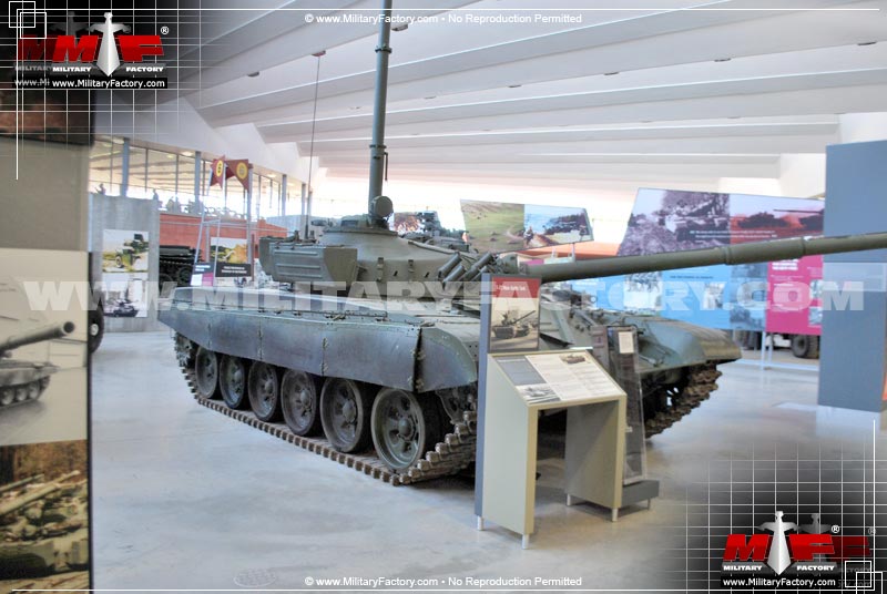 Image of the T-72 (Ural)