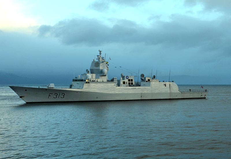 Image of the HNoMS Helge Ingstad (F313)