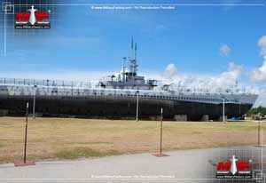 Fairbanks-Morse 38D8-1/8 installed on a submarine