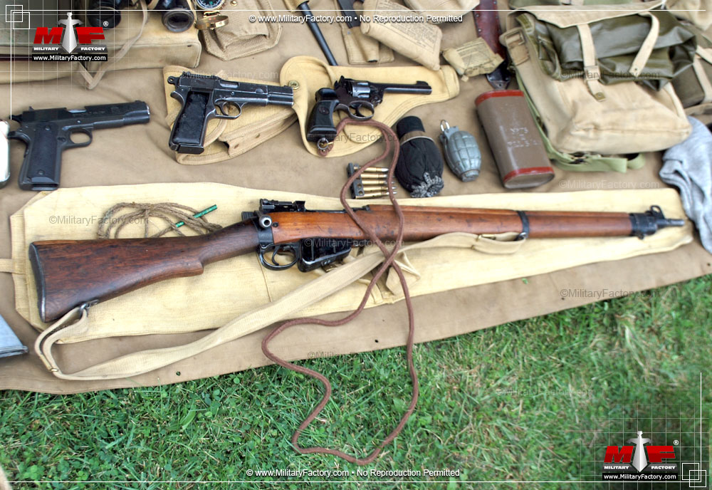 Short Magazine Lee-Enfield .303 in No 1 Mk III bolt action rifle